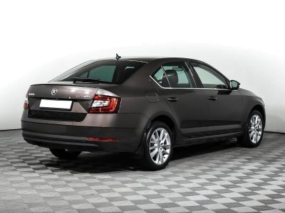 Skoda Octavia, 1.8 л, РКПП, 2017 фото 4