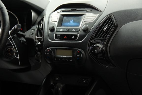 Hyundai ix35, 2.0 л, АТ, 2013 фото 14
