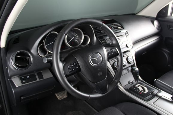 Mazda 6, 2.0 л, АТ, 2011 фото 9
