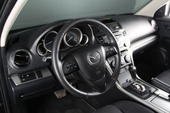 Mazda 6, 2.0 л, АКПП, 2011 фото 9