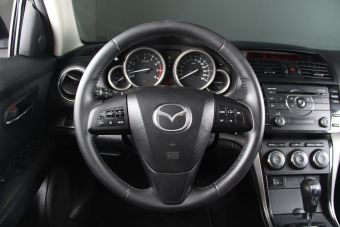 Mazda 6, 2.0 л, АКПП, 2011 фото 11