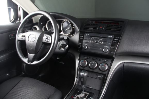 Mazda 6, 2.0 л, АТ, 2011 фото 12