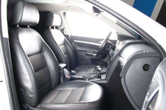 Skoda Octavia, 1.8 л, АТ, 2013 фото 2