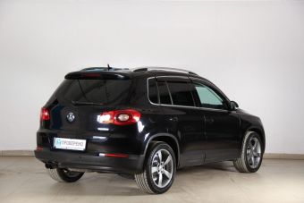 Volkswagen Tiguan, 2.0 л, АКПП, 2009 фото 4