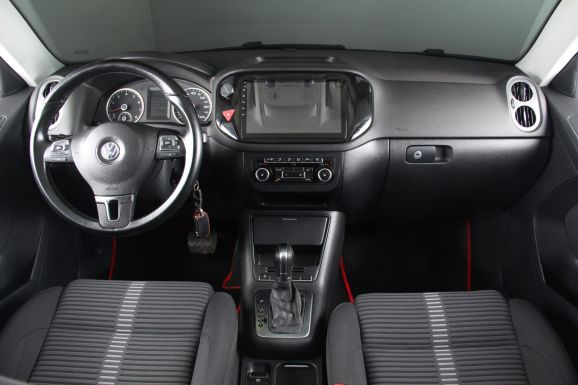 Volkswagen Tiguan, 2.0 л, АТ, 2009 фото 10