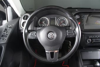 Volkswagen Tiguan, 2.0 л, АКПП, 2009 фото 11