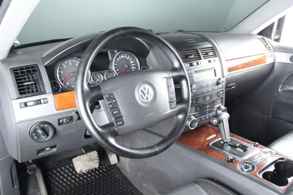 Volkswagen Touareg, 3.6 л, АТ, 2008 фото 10