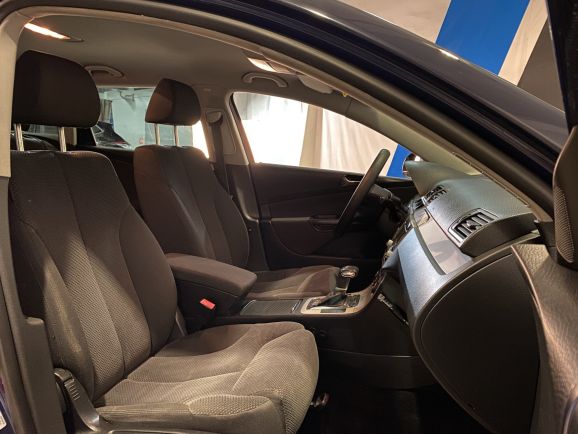 Volkswagen Passat, 1.8 л, АТ, 2008 фото 1