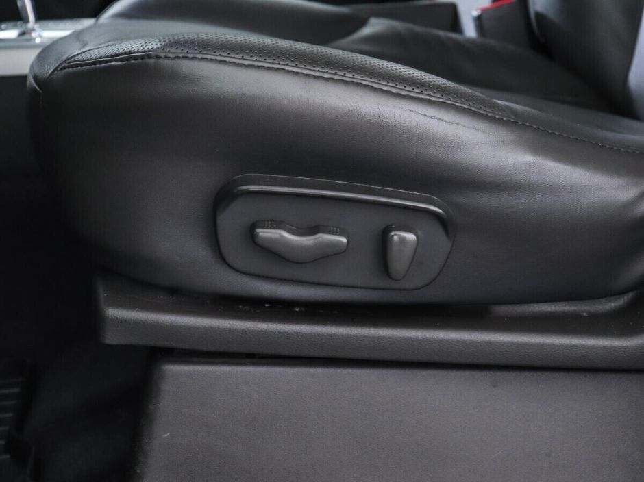 Nissan Navara (Frontier), 2.5 л, АТ, 2013 фото 2