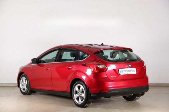 Ford Focus, 1.6 л, Робот, 2014 фото 6