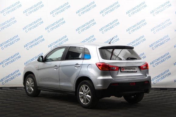 Mitsubishi ASX Instyle, 1.8 л, Вариатор, 2012 фото 5