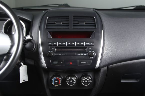 Mitsubishi ASX Instyle, 1.8 л, Вариатор, 2012 фото 10