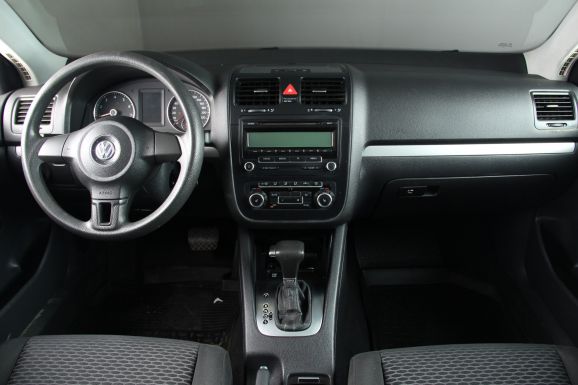 Volkswagen Jetta, 1.6 л, АТ, 2010 фото 10