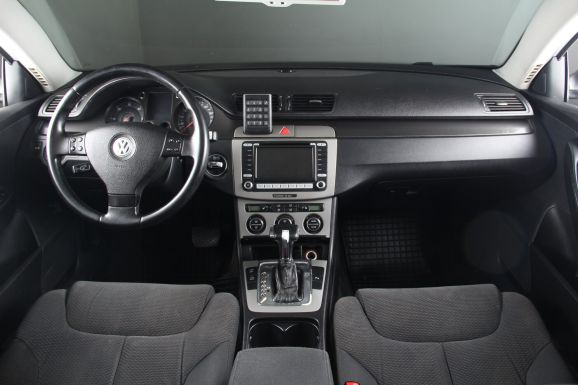 Volkswagen Passat, 2.0 л, Робот, 2007 фото 10