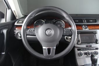 Volkswagen Passat, 1.8 л, РКПП, 2014 фото 11