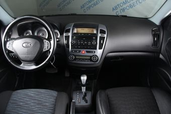 Kia Ceed, 1.6 л, АКПП, 2008 фото 10