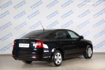 Skoda Octavia, 1.8 л, АКПП, 2012 фото 4