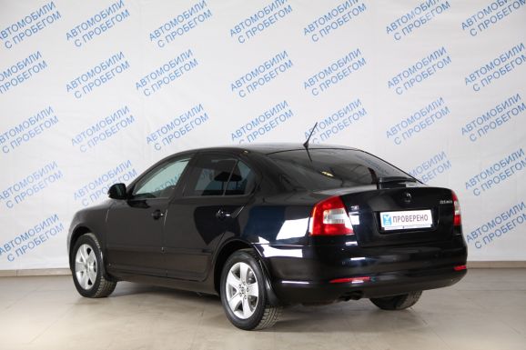Skoda Octavia, 1.8 л, АТ, 2012 фото 6