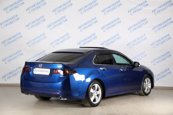 Honda Accord, 2.4 л, АТ, 2010 фото 4