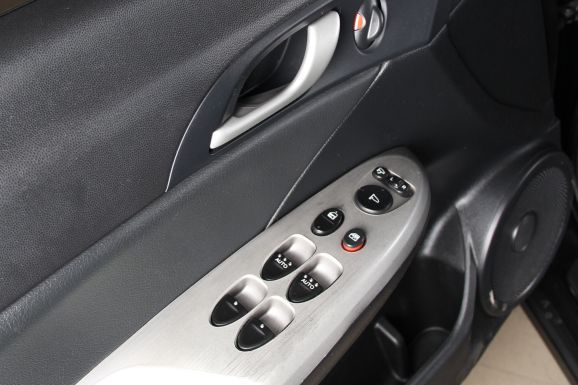 Honda Civic, 1.8 л, Робот, 2008 фото 7