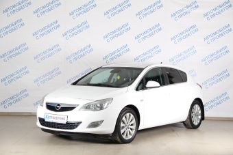 Opel Astra, 1.4 л, АКПП, 2012 фото 3