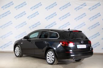 Opel Astra, 1.4 л, АКПП, 2011 фото 6