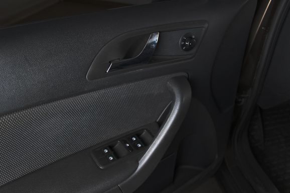 Skoda Yeti, 1.2 л, Робот, 2013 фото 7