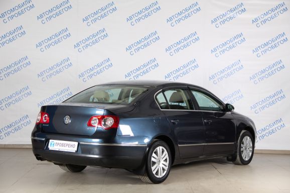 Volkswagen Passat, 2.0 л, Робот, 2008 фото 4