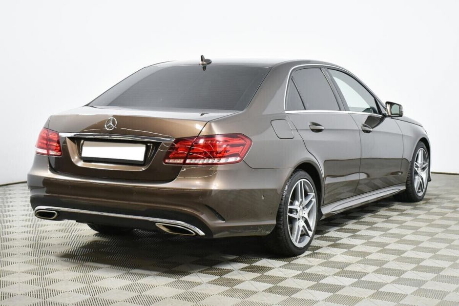 Mercedes-Benz E-Класс, 2.0 л, АТ, 2015 фото 4