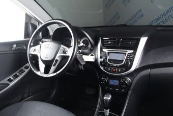 Hyundai Solaris Family, 1.6 л, АКПП, 2013 фото 12