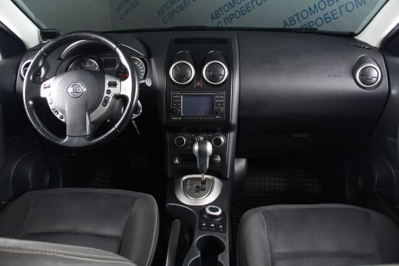 Nissan Qashqai, 2.0 л, Вариатор, 2011 фото 10
