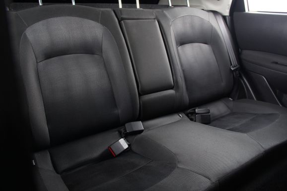 Nissan Qashqai, 2.0 л, Вариатор, 2011 фото 1