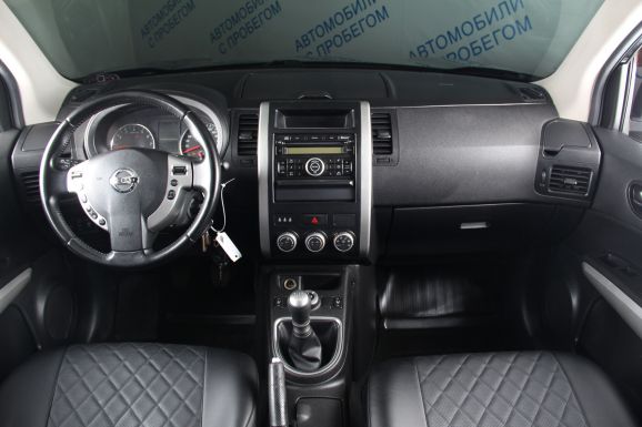 Nissan X-Trail, 2.0 л, МТ, 2011 фото 11