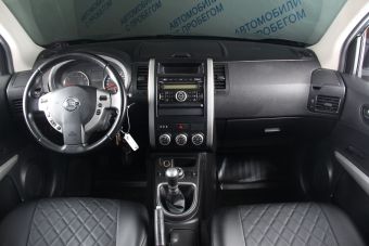 Nissan X-Trail, 2.0 л, МКПП, 2011 фото 11