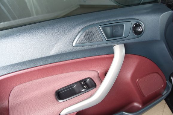 Ford Fiesta, 1.4 л, МТ, 2013 фото 7