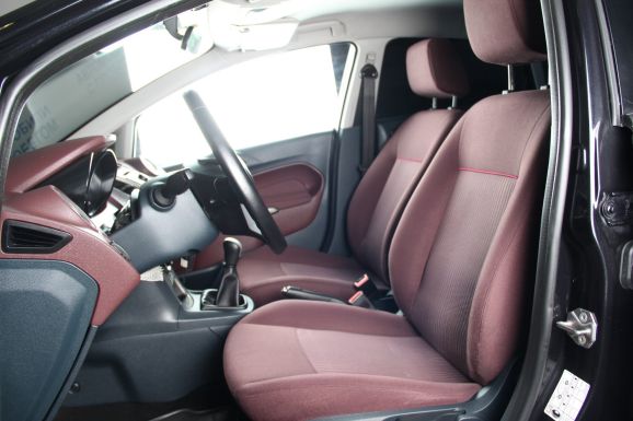 Ford Fiesta, 1.4 л, МТ, 2013 фото 8