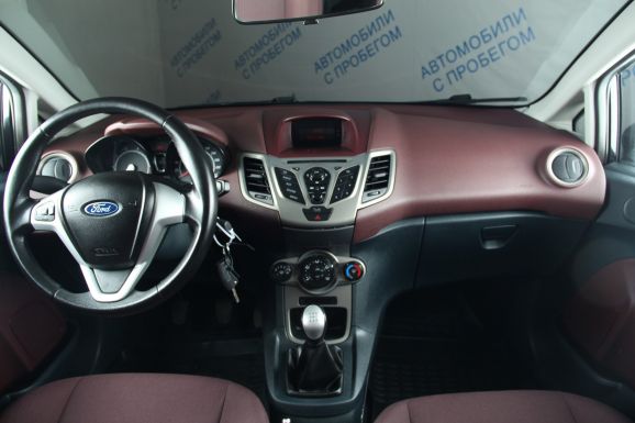 Ford Fiesta, 1.4 л, МТ, 2013 фото 10