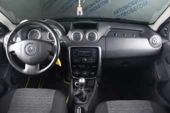 Renault Duster LE Adventure, 2.0 л, МКПП, 2012 фото 10