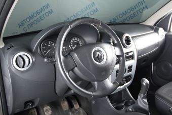 Renault Sandero Stepway, 1.6 л, МКПП, 2013 фото 8