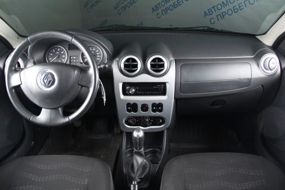 Renault Sandero Stepway, 1.6 л, МТ, 2013 фото 9