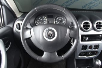 Renault Sandero Stepway, 1.6 л, МКПП, 2013 фото 10