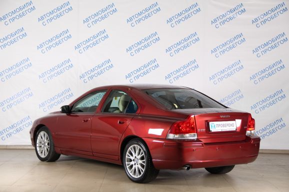 Volvo S60, 2.4 л, АТ, 2007 фото 6