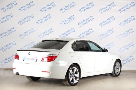 BMW 5 серии, 3.0 л, АТ, 2010 фото 4