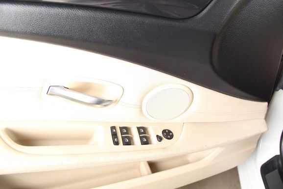 BMW 5 серии, 3.0 л, АТ, 2010 фото 7