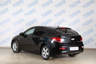 Chevrolet Cruze LS, 1.8 л, АКПП, 2010 фото 6