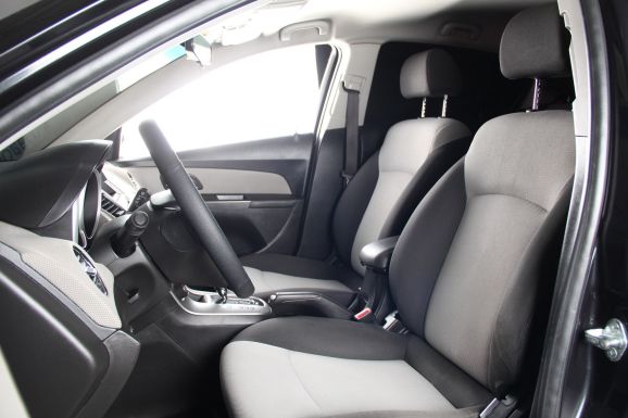 Chevrolet Cruze LS, 1.8 л, АТ, 2010 фото 8