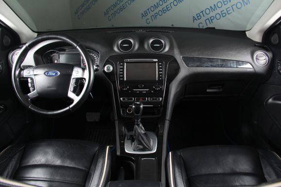 Ford Mondeo, 2.0 л, Робот, 2012 фото 10