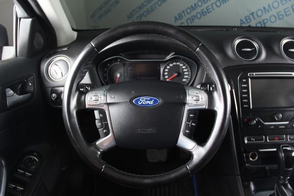 Ford Mondeo, 2.0 л, Робот, 2012 фото 11