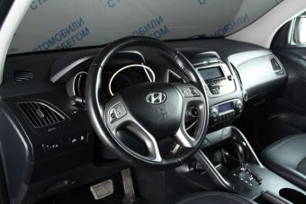 Hyundai ix35, 2.0 л, АКПП, 2013 фото 9