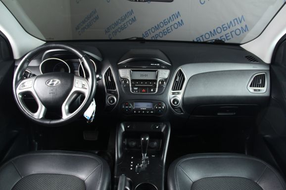 Hyundai ix35, 2.0 л, АТ, 2013 фото 10